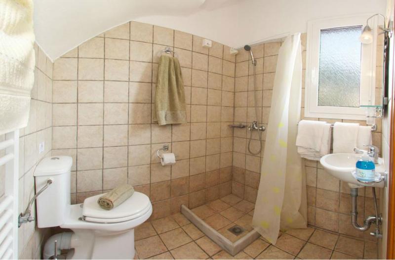Dogis Retreat Apartment Agia Efimia Bagian luar foto